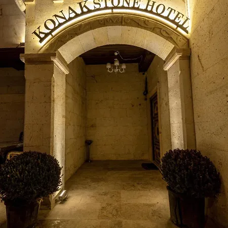 Stone House Homestay *