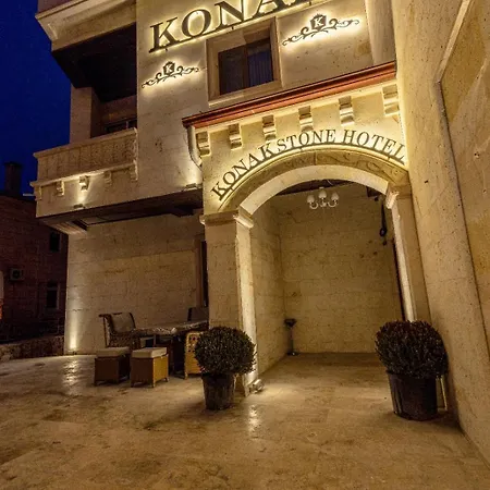 Homestay Stone House *