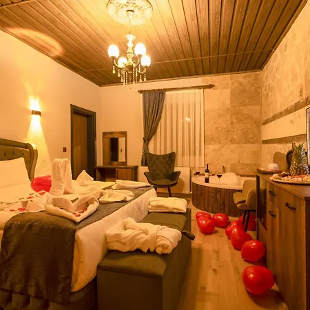 Homestay Stone House *